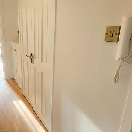 Royal Mile - Bright 2 Bedroom Apartment EDI Exterior foto
