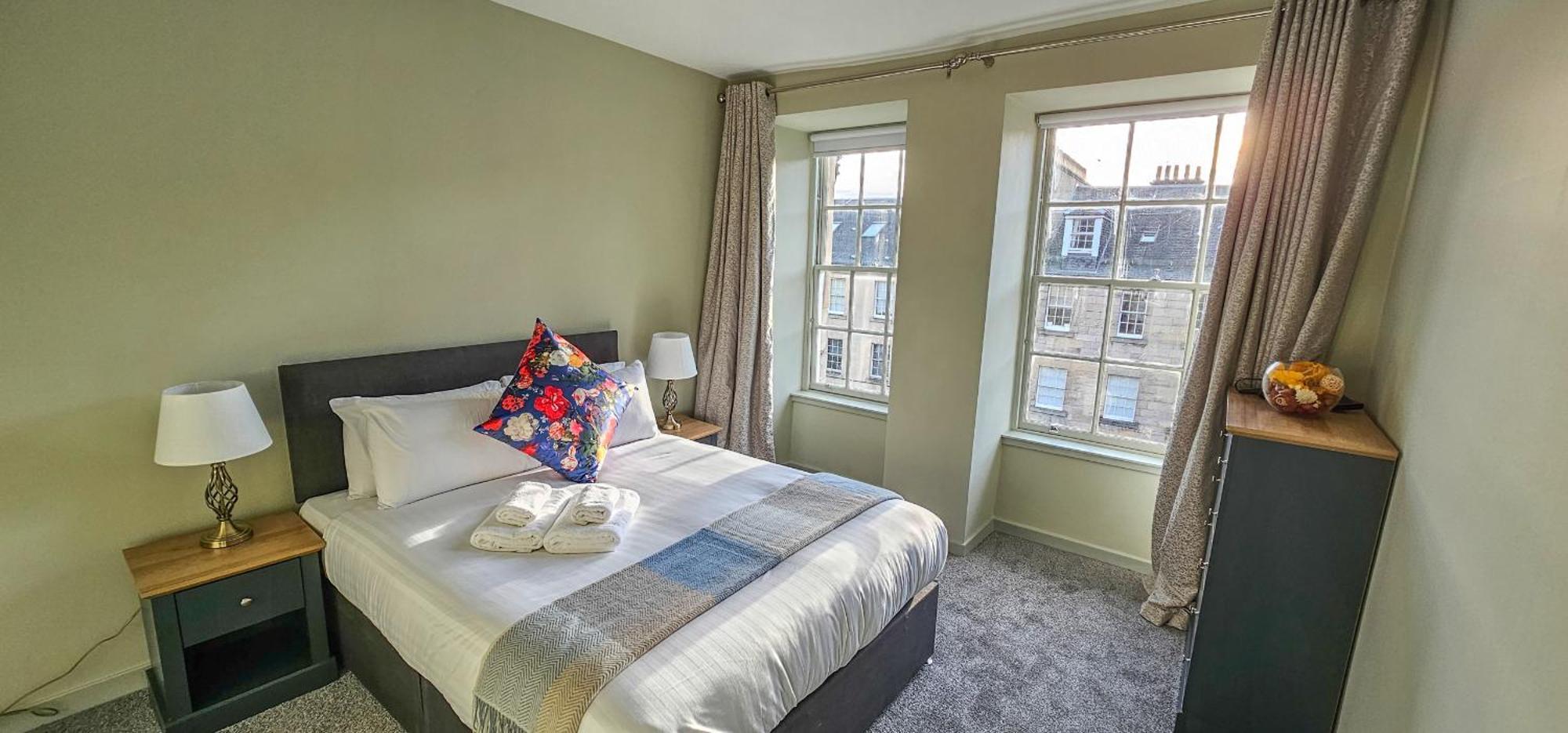 Royal Mile - Bright 2 Bedroom Apartment EDI Exterior foto